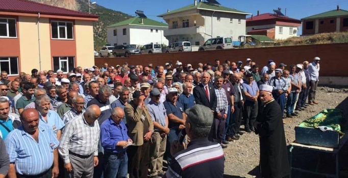 Yaptırdığı cemevinden ilk kendi cenazesi kalktı