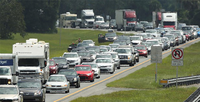 Florida eyaletinde Irma alarmı: 5 milyon 600 bin kişiye tahliye