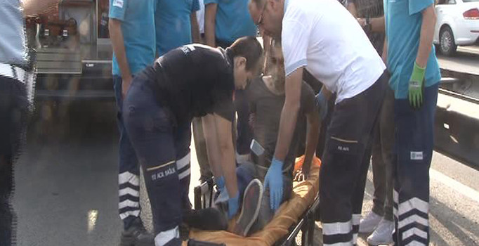 Çağlayan'da üst geçidi kullanmayan yayaya araba çarptı