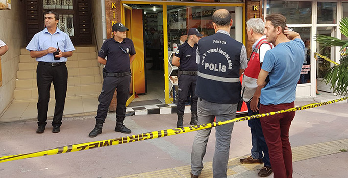 Dükkan sahibi kiracısını öldürdü | Samsun haberleri