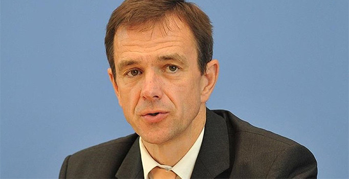 Almanya Türkiye'de Alman çiftin gözaltına alındığını iddia etti