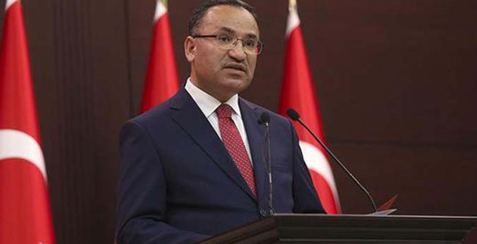 Başbakan Yardımcısı Bozdağ: Barzani ateşle oynuyor