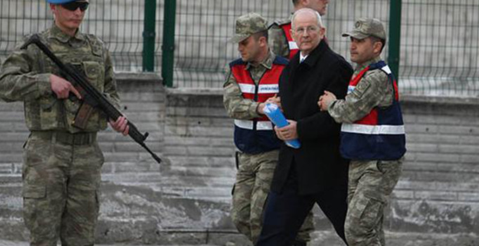 2’nci Ordu eski Komutanı Huduti dahil 76 sanık için ara karar