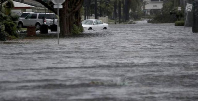 ABD Maimi'de yağmalar başladı