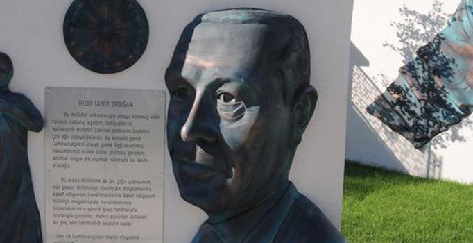 Cumhurbaşkanı Recep Tayyip Erdoğan büstü kaldırıldı