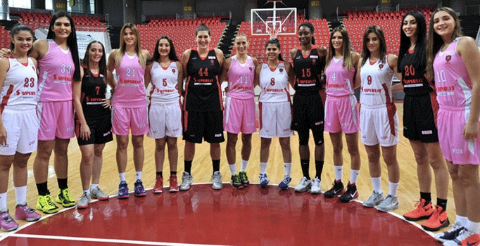 AGÜ'nün rakibi Rus ekibi UMMC Ekaterinburg Türkiye'ye geldi