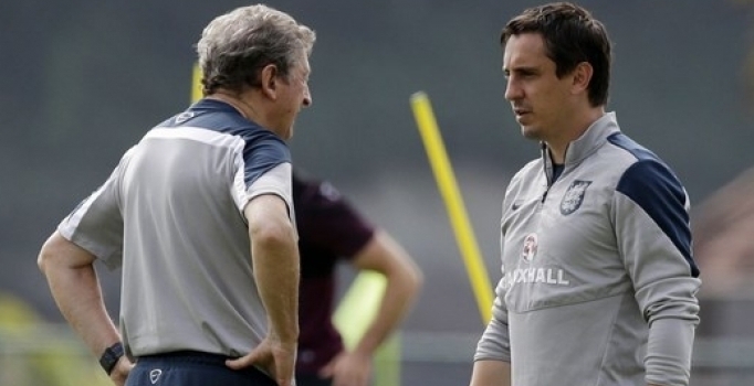 Valencia'nın yeni teknik direktörü Gary Neville oldu