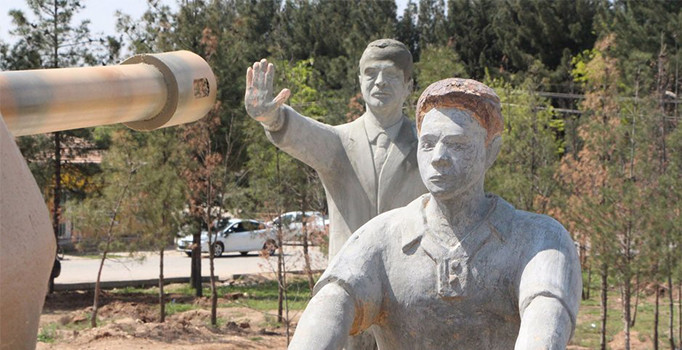 Erdoğan'ın talimatının ardından Harran'daki 15 Temmuz anıtı kaldırıldı