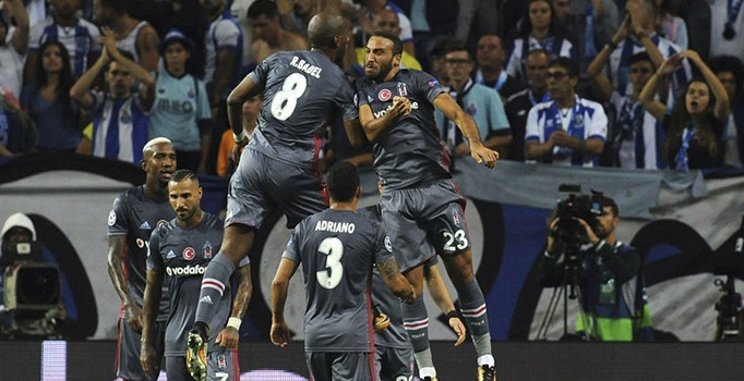 Beşiktaş Şampiyonlar Ligi'ne galibiyetle başladı | MAÇ SONUCU