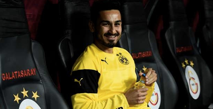 İlkay Gündoğan transfer iddialarına son noktayı koydu