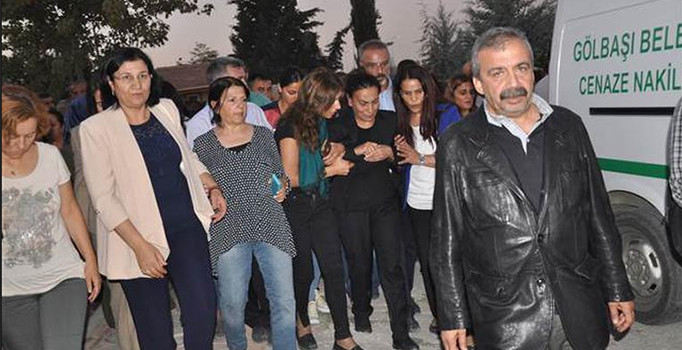 Aysel Tuğluk'un annesinin cenazesine saldırıya Bozdağ'dan tepki: Lanetliyorum