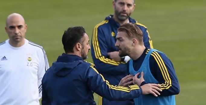 Caner Erkin: O topu sana yediririm