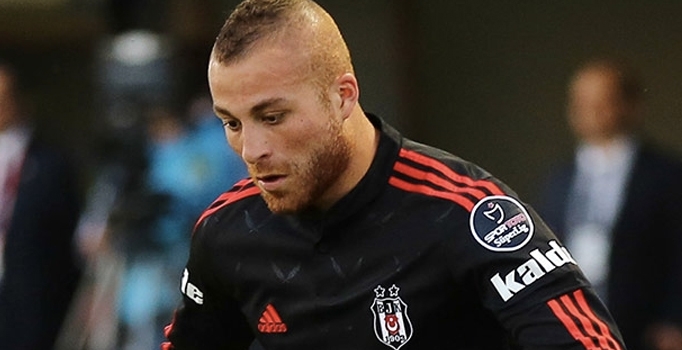 Beşiktaş'tan Gökhan Töre yalanlaması