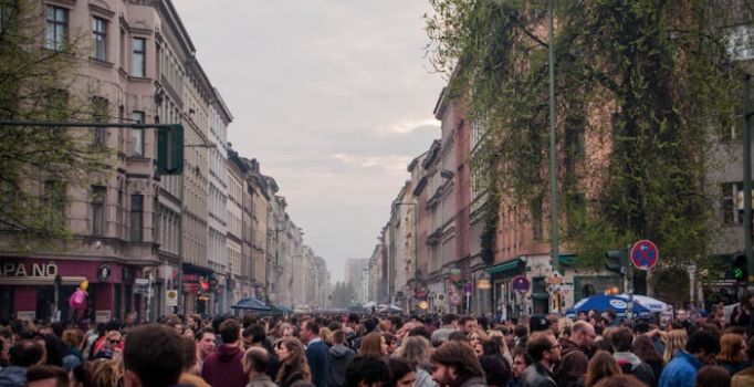 Almanların yüzde 60'ı her an bir terör eylemi olabileceğinden korkuyor