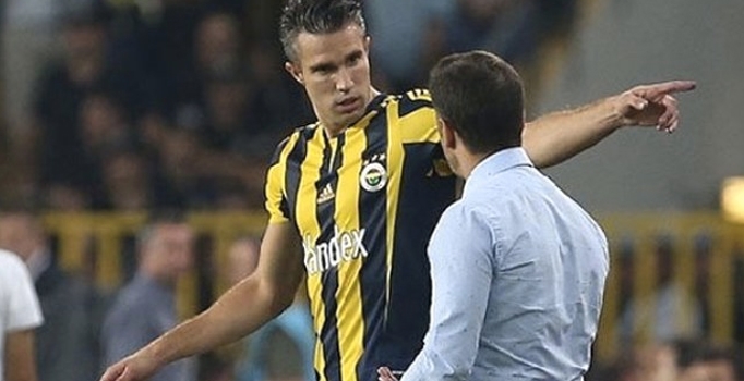 Robin Van Persie Barcelona'ya hayır diyemedi