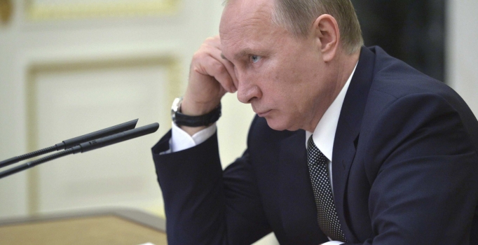 Guardian: Putin, başarısızlıklarının üstünü domates tehdidiyle örtüyor