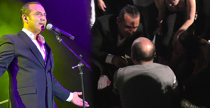 Ferhat Göçer konserde rahatsızlanan hayranına müdahale etti