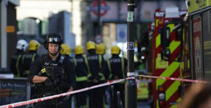 İngiltere'de terör tehdit seviyesi "kritik"e yükseltildi