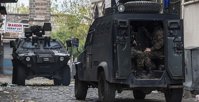 Diyarbakır Sur'da polis memuru Mustafa Katırlı şehit oldu