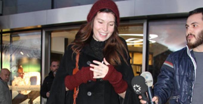 Ünlü oyuncu Selma Ergeç "hamile misiniz?" sorusuna cevap verdi