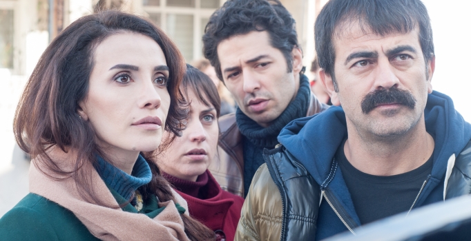 Serçe Sarayı dizisi gün değiştirdi