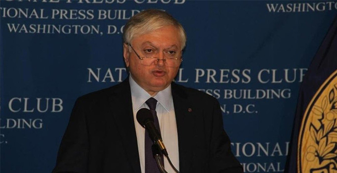 Ermenistan'dan Azerbaycan açıklaması: Bazı toprakları Bakü'ye geri verebiliriz