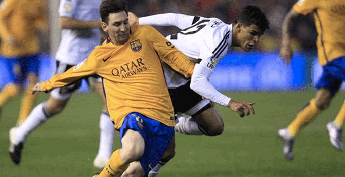 Barcelona Valencia'ya takıldı