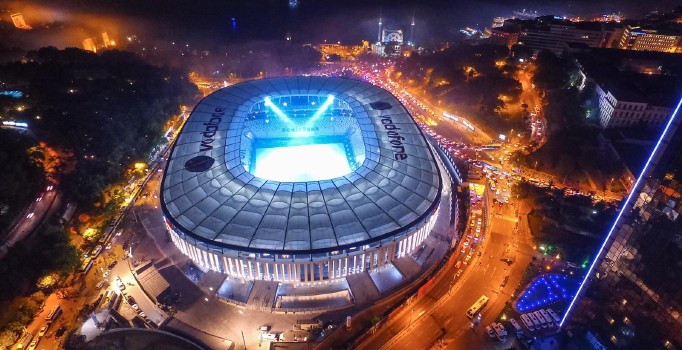 Son dakika! UEFA Süper Kupa finali Vodafone Park'ta oynanacak
