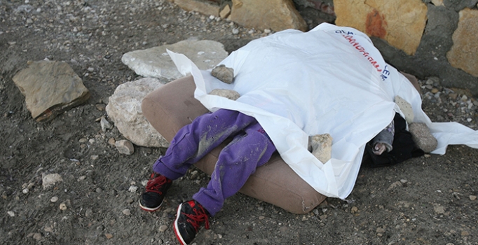 İzmir'de yeni Aylan bebek vakası