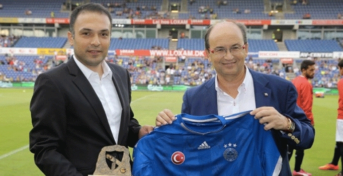 Fenerbahçe'nin hedefi her kulvarda şampiyonluk