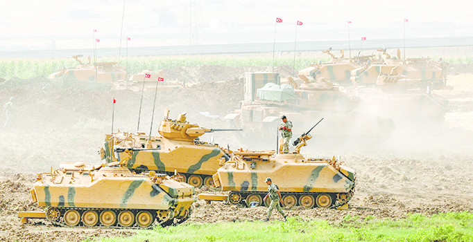 Petrol vanası da askeri seçenek de masada