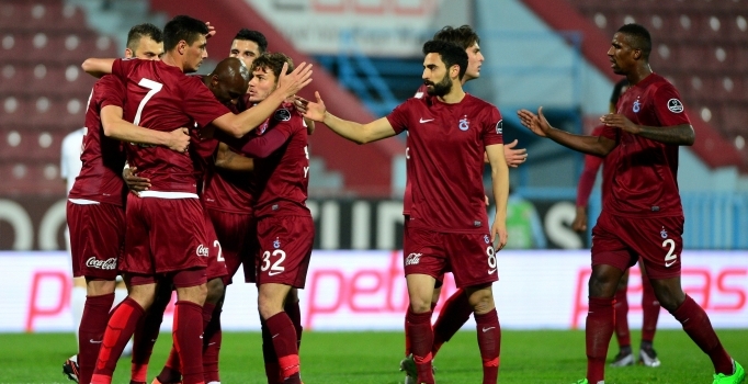 Trabzonspor Eskişehirspor'u 3-1'lik skorla geçti