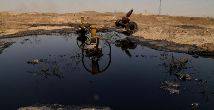 Suriyeli Türkmen lider: PYD'nin petrolünü Esad rejimi alıyor