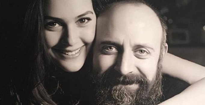 Halit Ergenç'ten romantik paylaşım