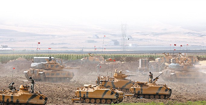 İdlib için sınırda 20 bin asker