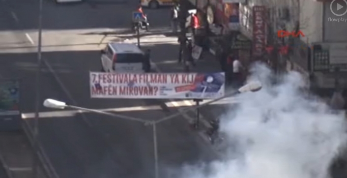 Sur'da çatışma Diyarbakır'da olaylar çıktı