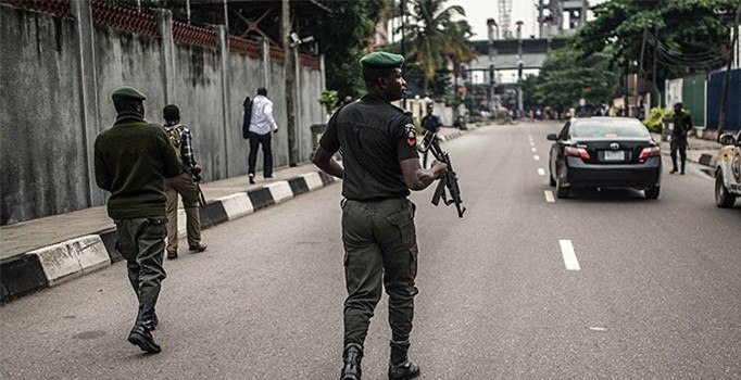 Nijerya'da silahlı saldırı: 21 ölü