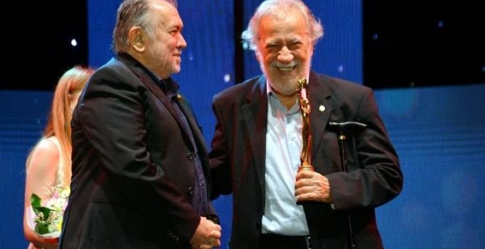 Türk Sineması'nın ustaları ödüllendirildi