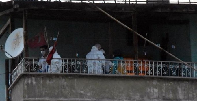 Yalnız yaşadığı evde ölü bulundu