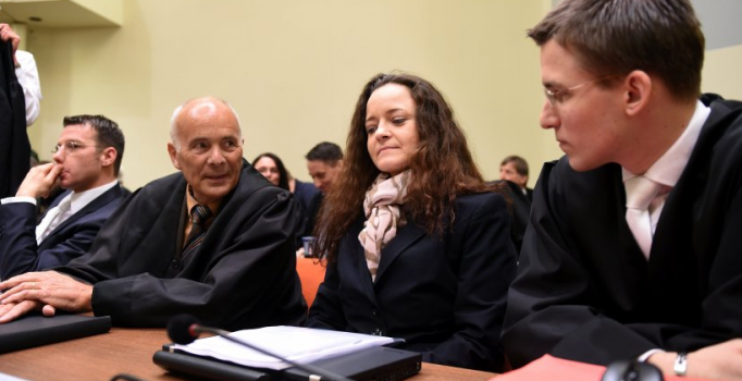 NSU'nun baş sanığı Beate Zschaepe ilk kez konuştu