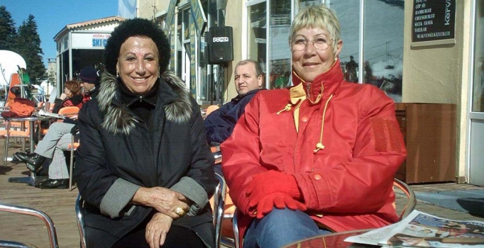 Müzeyyen Senar'ın kızı hastaneye kaldırıldı