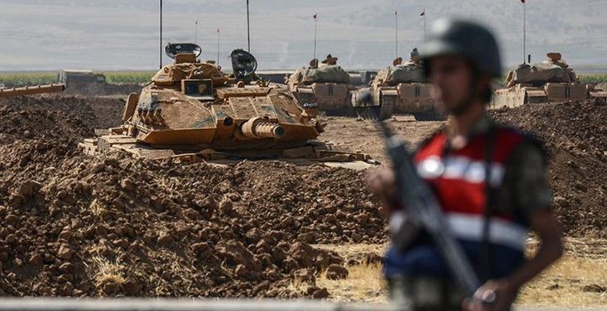 'Gece' mesajı: Türk ve Iraklı askerlerden 'üçüncü safha'da bir ilk