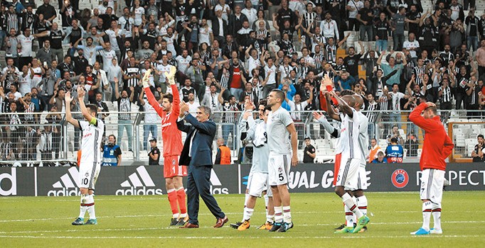 Islık konseri Leipzig’i çarptı