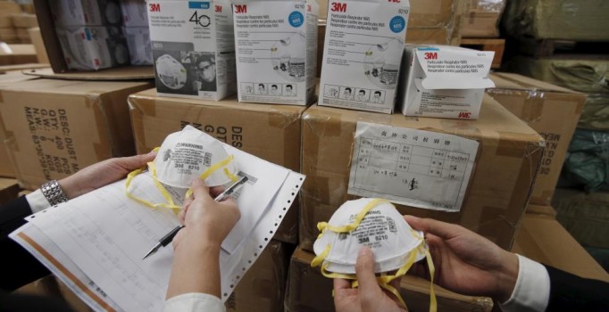 Çin'de 120 bin sahte gaz maskesi ele geçirildi