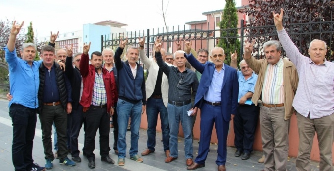 Düzce MHP'de 150 kişi istifa etti | Düzce haberleri