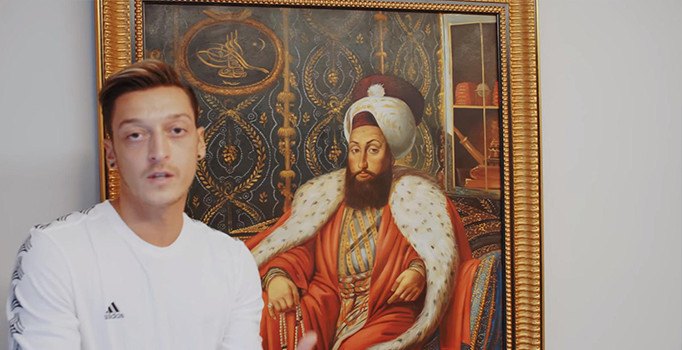 Mesut Özil'den tarihi gaf