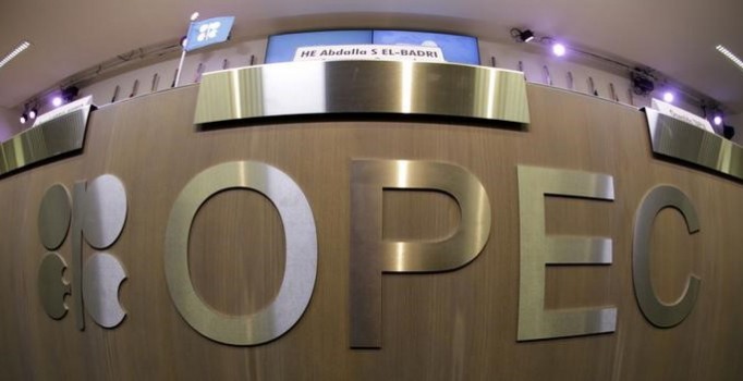 OPEC'in petrol üretimi kasımda 230 bin varil arttı