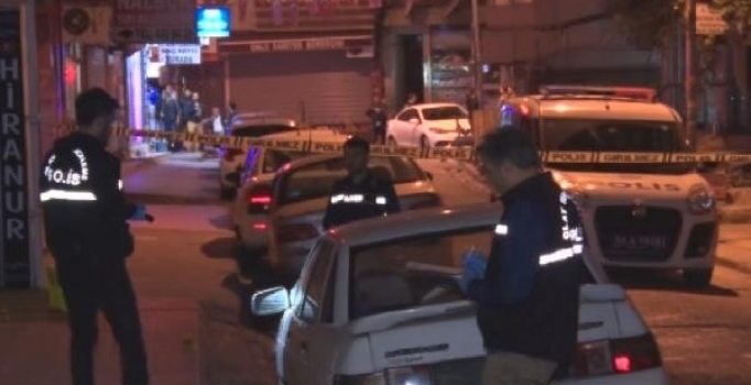 Bahçelievler'de silahlı saldırı, 1 ölü 2 yaralı