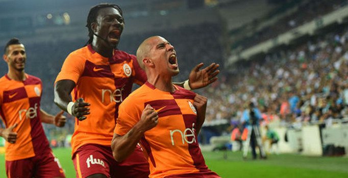 Nereden baksan Aslanlar gibi