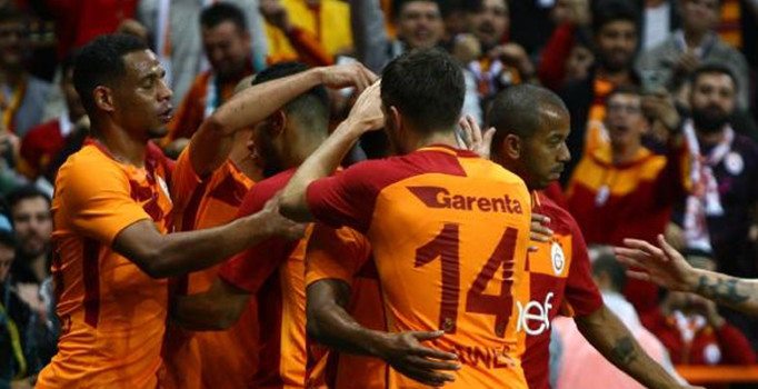 Son dakika! Galatasaray Karabükspor'u konuk ettiği maçta 3-2 kazandı